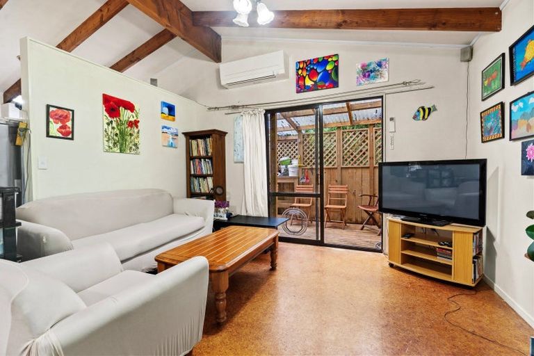 Photo of property in 26a Kemp Road, Kerikeri, 0230