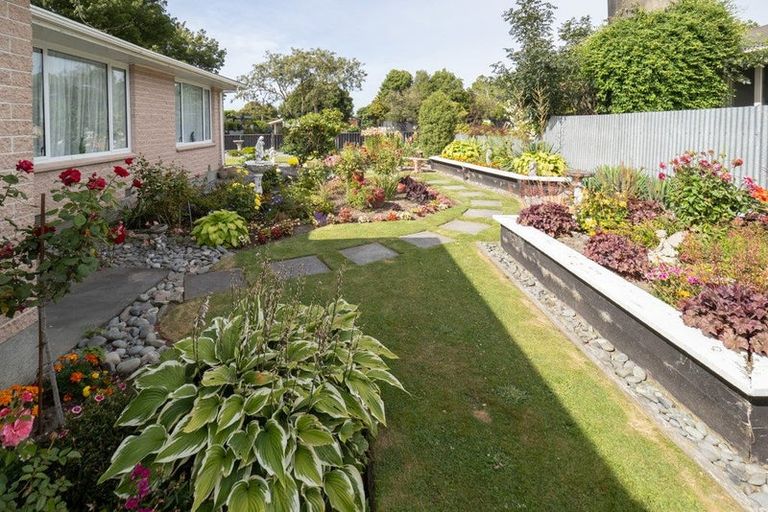 Photo of property in 5 Rolleston Street, Rakaia, 7710