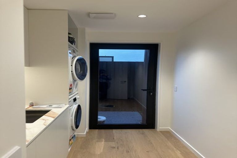 Photo of property in 1/17 Hewitts Road, Merivale, Christchurch, 8014