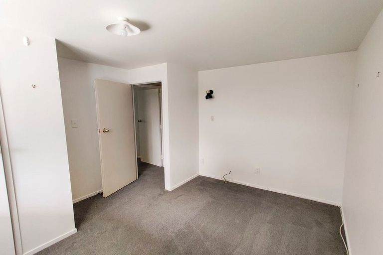 Photo of property in 17 Busby Hill, Havelock North, 4130