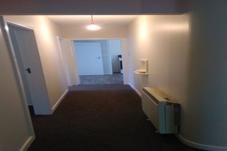 Photo of property in 48 Athol Terrace, Upper Riccarton, Christchurch, 8041