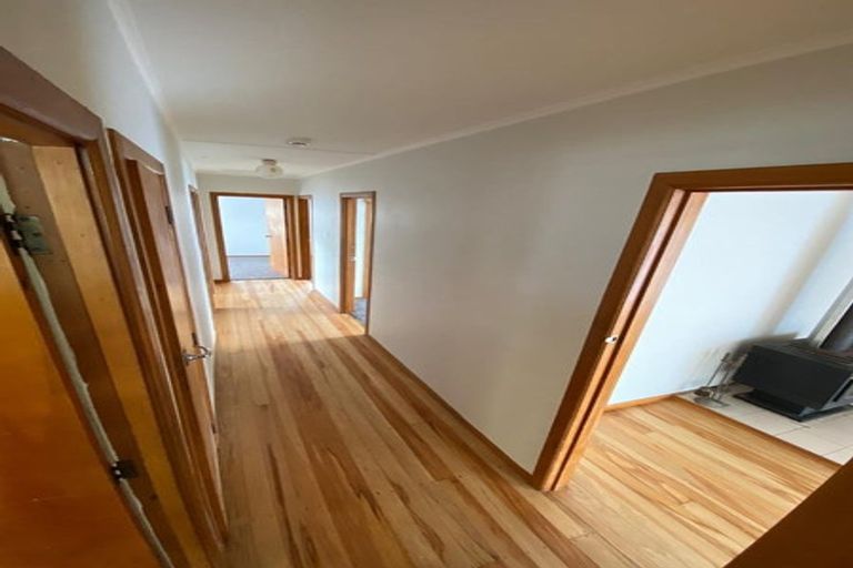 Photo of property in 95 Ennis Avenue, Pakuranga Heights, Auckland, 2010