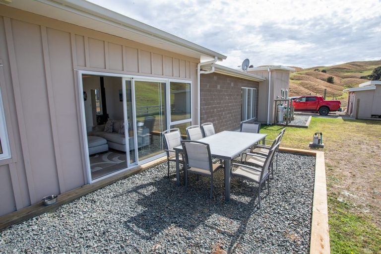 Photo of property in 3354 Kaipara Coast Highway, Glorit, Warkworth, 0984