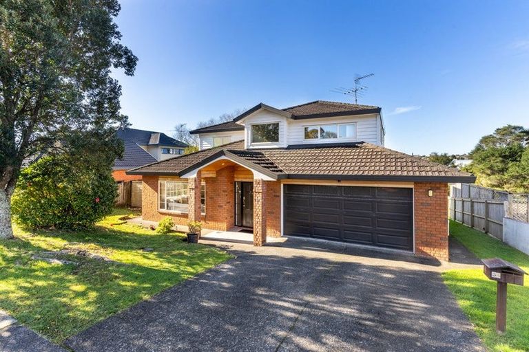 Photo of property in 39 Millstream Drive, Henderson, Auckland, 0610