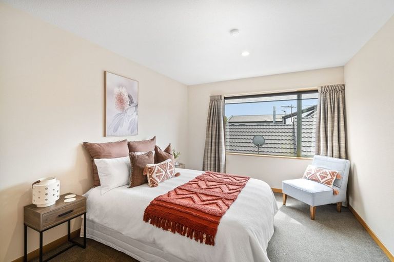 Photo of property in 24 Broadhaven Avenue, Parklands, Christchurch, 8083