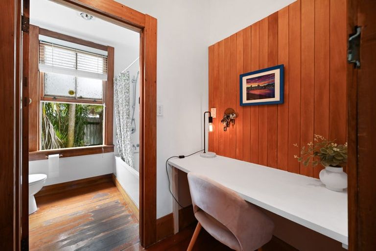 Photo of property in 17 Weka Street, Frankton, Hamilton, 3204