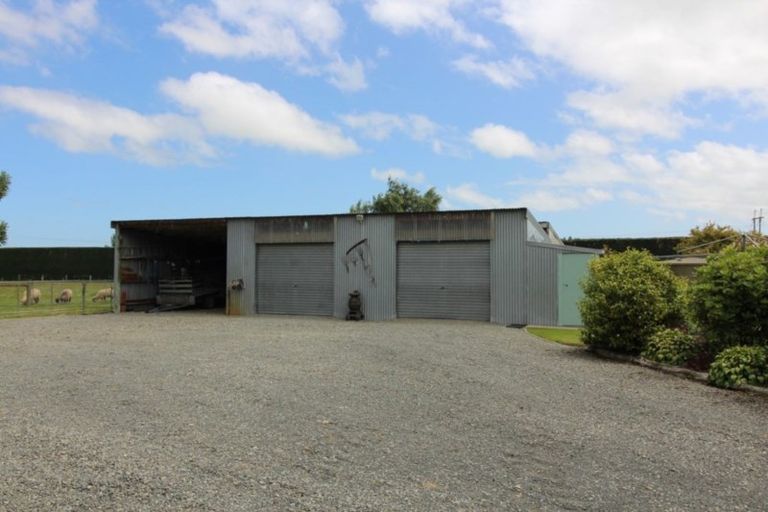 Photo of property in 93 Price Road, Winton, 9781