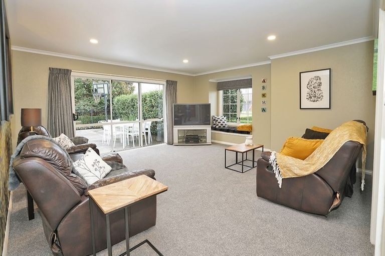 Photo of property in 15 Callum Brae Drive, Rototuna, Hamilton, 3210