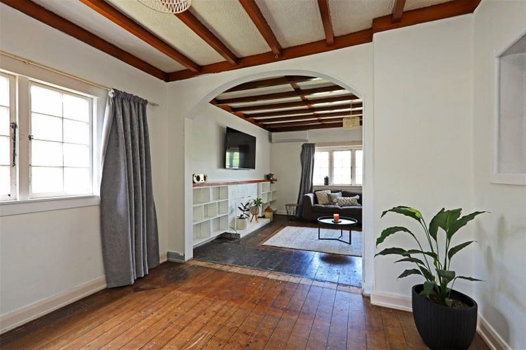 Photo of property in 811 Fitzroy Avenue, Mahora, Hastings, 4120