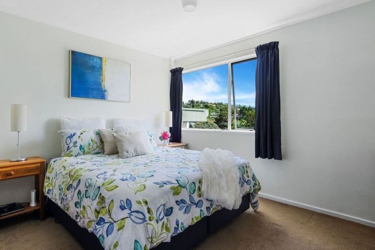 Photo of property in 69 Awaruku Road, Torbay, Auckland, 0630