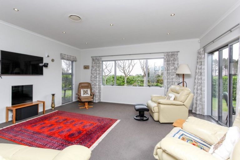Photo of property in 70c Karamea Street, Whalers Gate, New Plymouth, 4310
