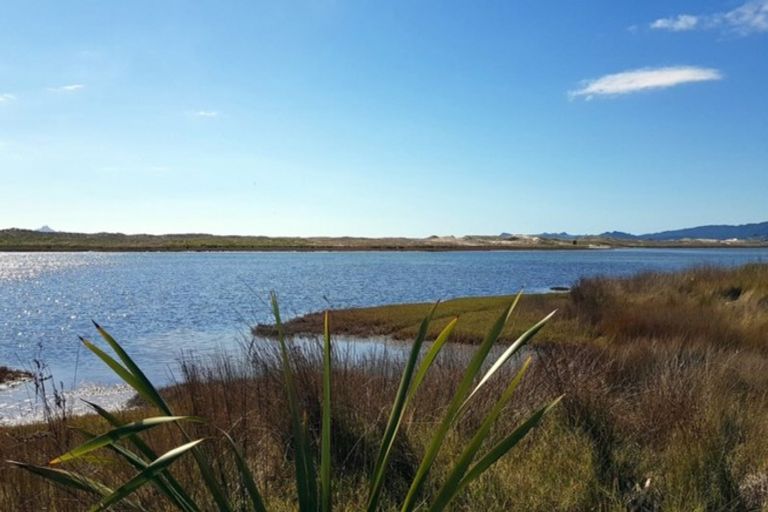 Photo of property in 39 North Cove Lane, Waipu, 0582