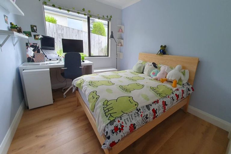 Photo of property in 12 Bloomfield Rise, Stanmore Bay, Whangaparaoa, 0932