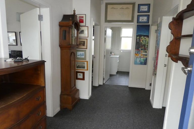 Photo of property in 317 Adelaide Road, Newtown, Wellington, 6021