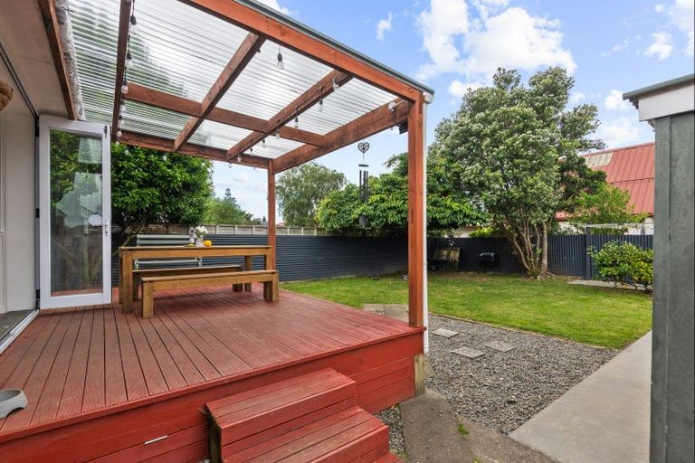 Photo of property in 24 Leicester Street, Terrace End, Palmerston North, 4410