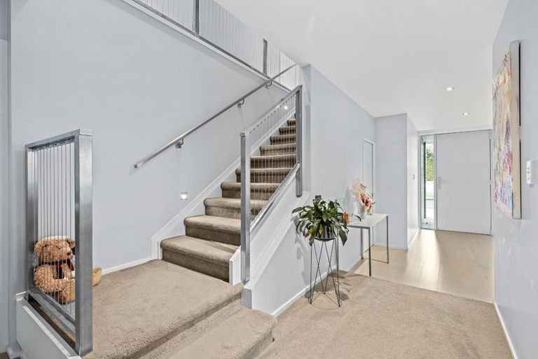 Photo of property in 54 Maxwelton Drive, Mairangi Bay, Auckland, 0630