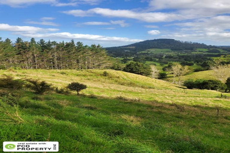 Photo of property in 75 Parakiore Road, Ngararatunua, Whangarei, 0176