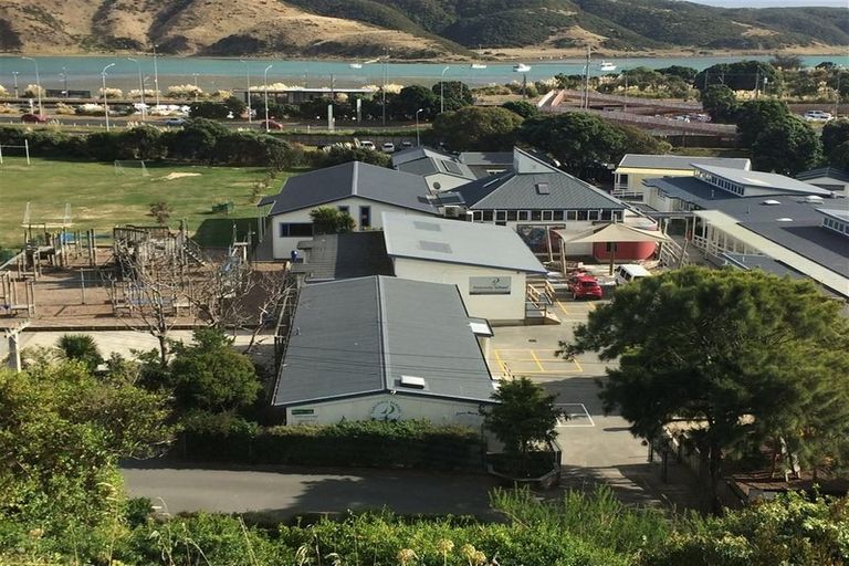 Photo of property in 26 Paremata Crescent, Paremata, Porirua, 5024