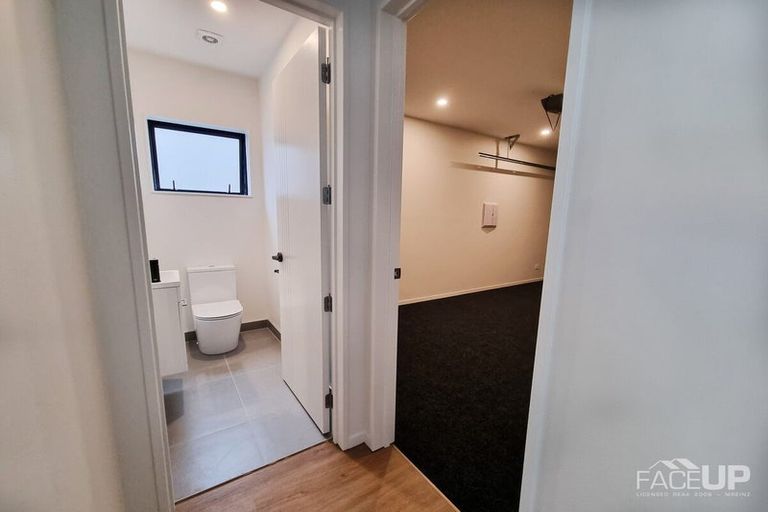 Photo of property in 6 Coast Garden Drive, Hobsonville, Auckland, 0616