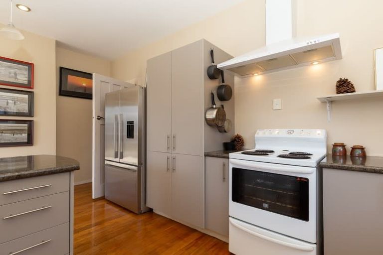 Photo of property in 1/39 Leitch Street, Somerfield, Christchurch, 8024