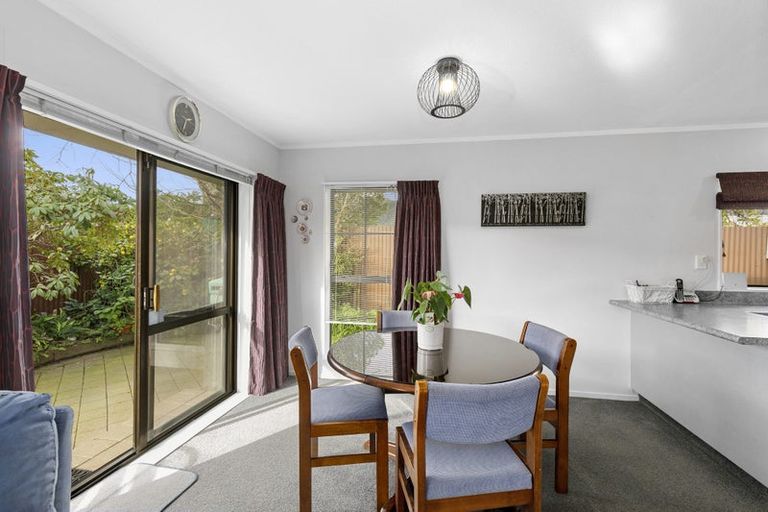 Photo of property in 7b Foster Street, Taita, Lower Hutt, 5011