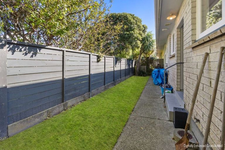 Photo of property in 1/8 Derwent Lee Grove, Epuni, Lower Hutt, 5011