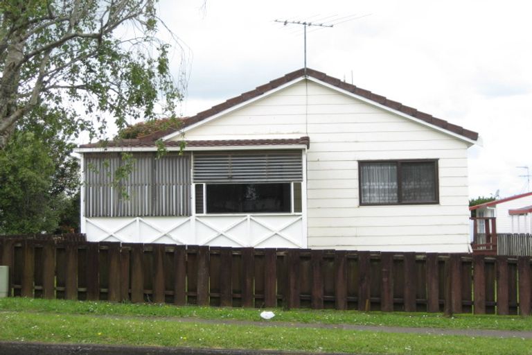 Photo of property in 12 O'connor Drive, Pukekohe, 2120