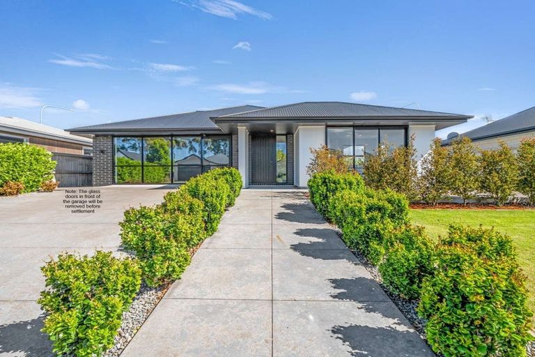 Photo of property in 14 John Raven Lane, Woodend, 7610