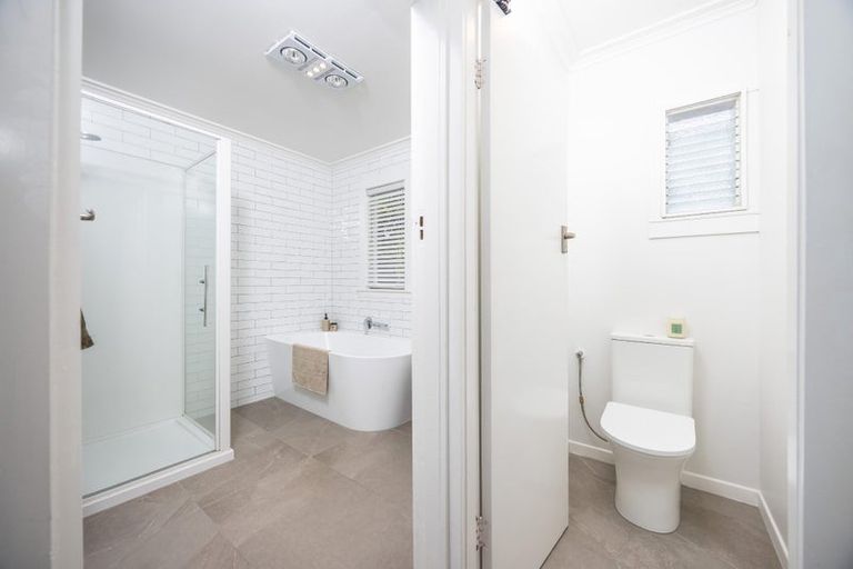 Photo of property in 28 Walsh Street, Forest Lake, Hamilton, 3200