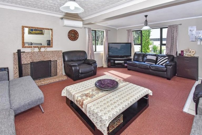 Photo of property in 233 Puhinui Road, Papatoetoe, Auckland, 2025