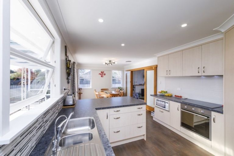 Photo of property in 10 Bond Street, Marton, 4710