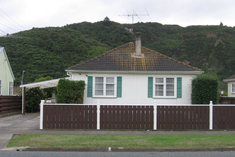 Photo of property in 125 Molesworth Street, Taita, Lower Hutt, 5011