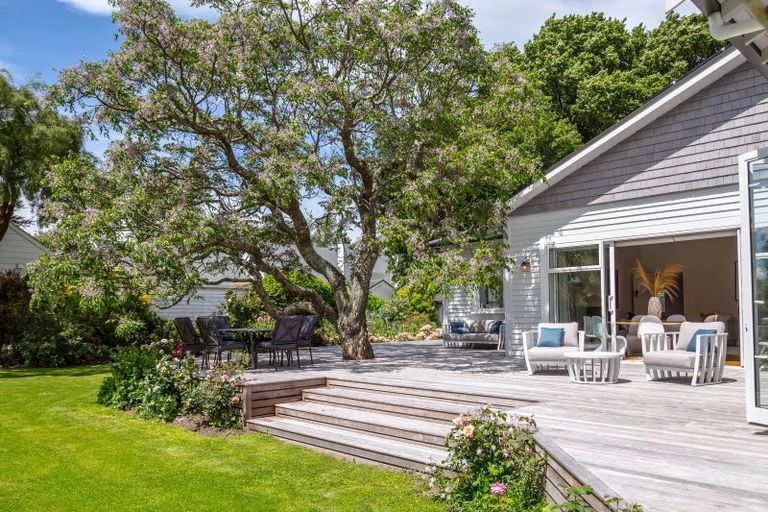 Photo of property in 16 Main Street, Greytown, 5712