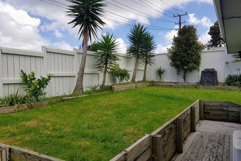 Photo of property in 1/23 Harley Road, Takapuna, Auckland, 0622