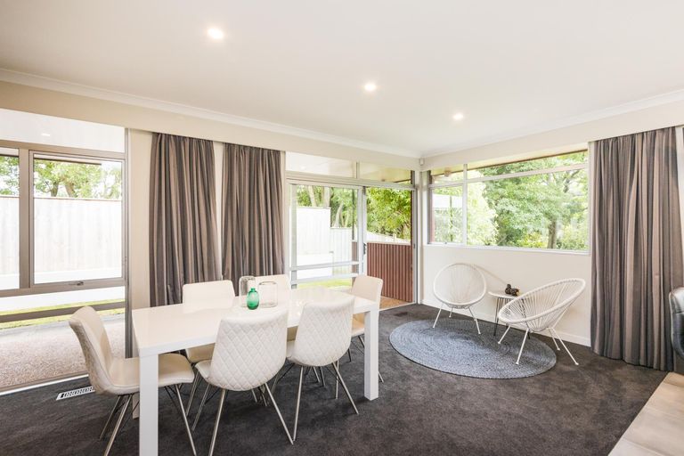 Photo of property in 14 Kensington Mews, Hokowhitu, Palmerston North, 4410