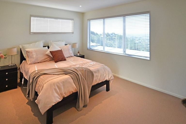 Photo of property in 22 Iles Lane, Cashmere, Christchurch, 8022