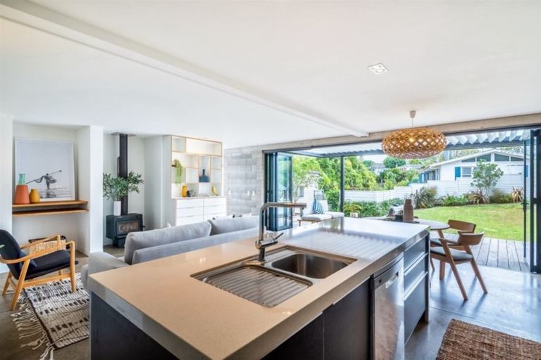 Photo of property in 13a Regent Street, Devonport, Auckland, 0624