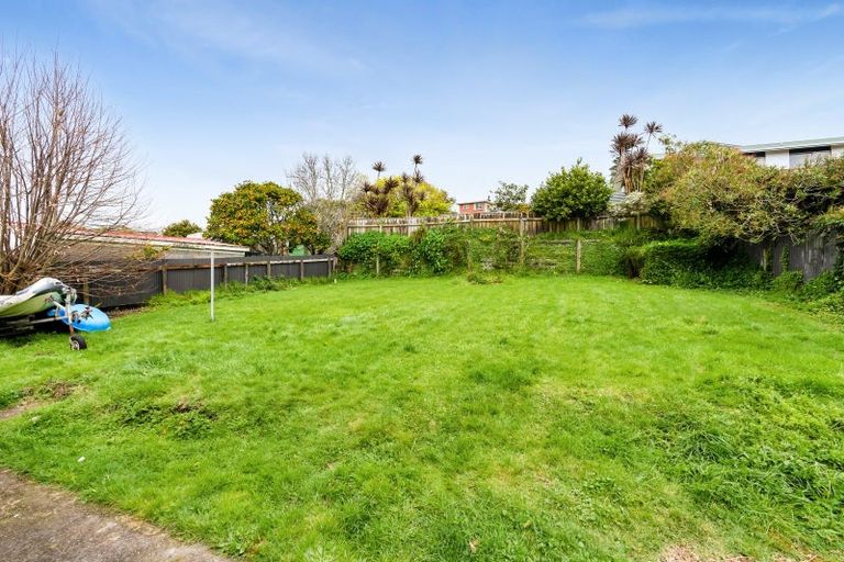 Photo of property in 16a Alberta Road, Glen Avon, New Plymouth, 4312