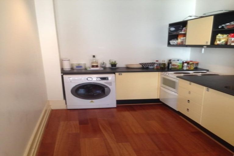 Photo of property in The Heritage Hotel Apartments, 721/35 Hobson Street, Auckland Central, Auckland, 1010
