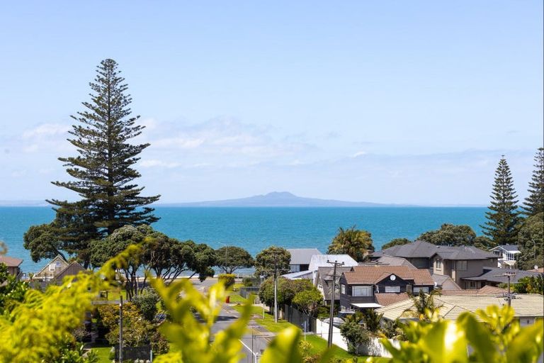 Photo of property in 57 Mckenzie Avenue, Arkles Bay, Whangaparaoa, 0932