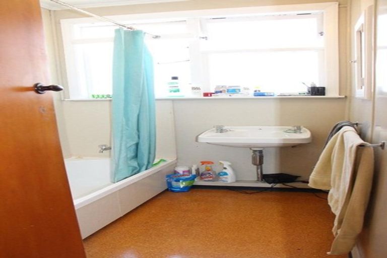 Photo of property in 15-15c Nelson Terrace, Seaview, Timaru, 7910