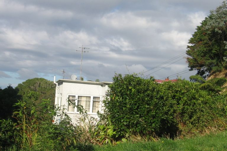 Photo of property in 57 Maungaraki Road, Korokoro, Lower Hutt, 5012