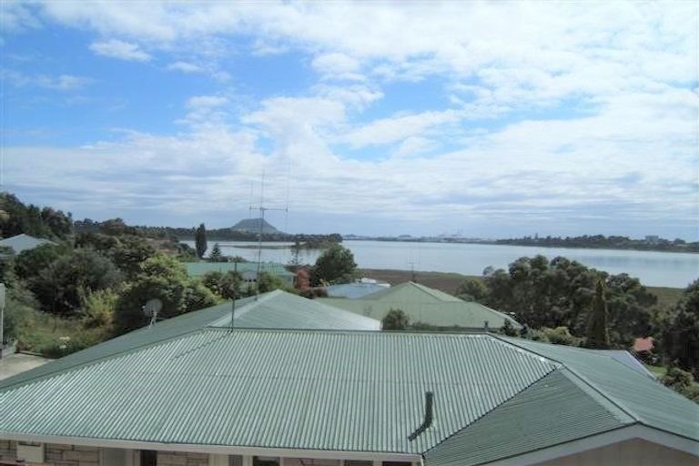 Photo of property in 38 Churchill Road, Judea, Tauranga, 3110