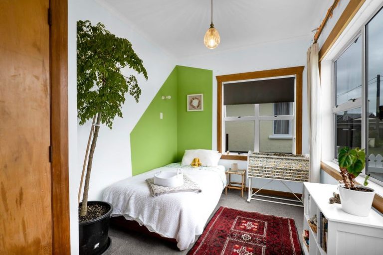 Photo of property in 7 Seddon Street, Westown, New Plymouth, 4310