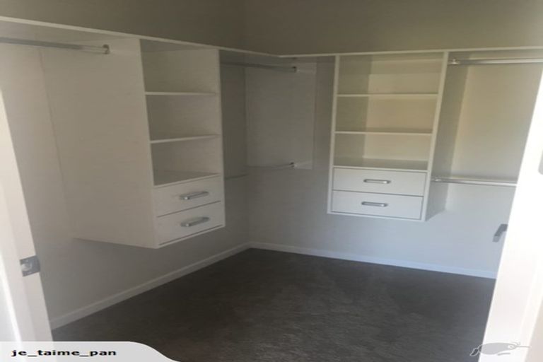 Photo of property in 40 Corricvale Way, Northcross, Auckland, 0630