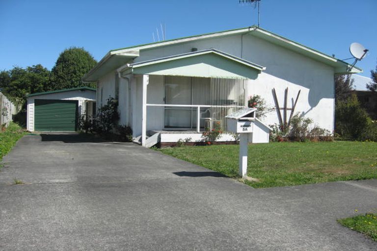 Photo of property in 5c Camden Street, Feilding, 4702