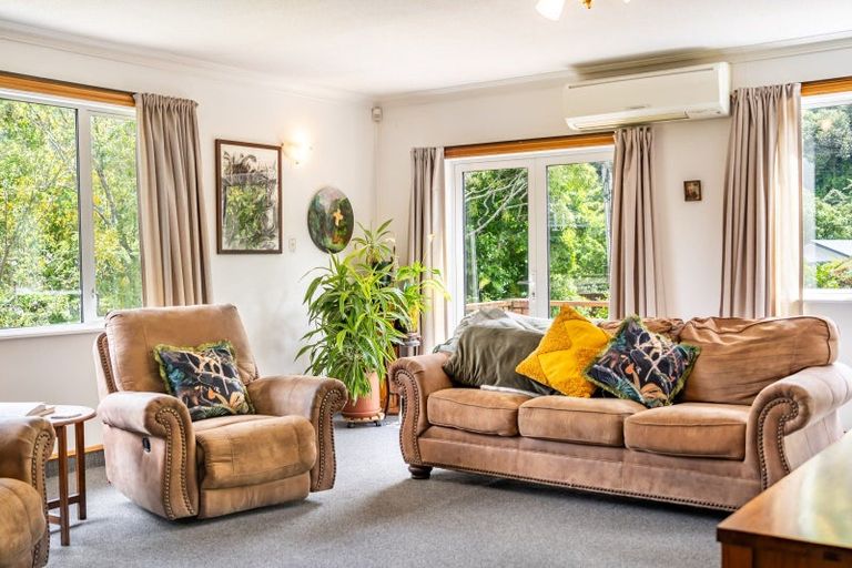 Photo of property in 17 Black Beech Street, Birchville, Upper Hutt, 5018