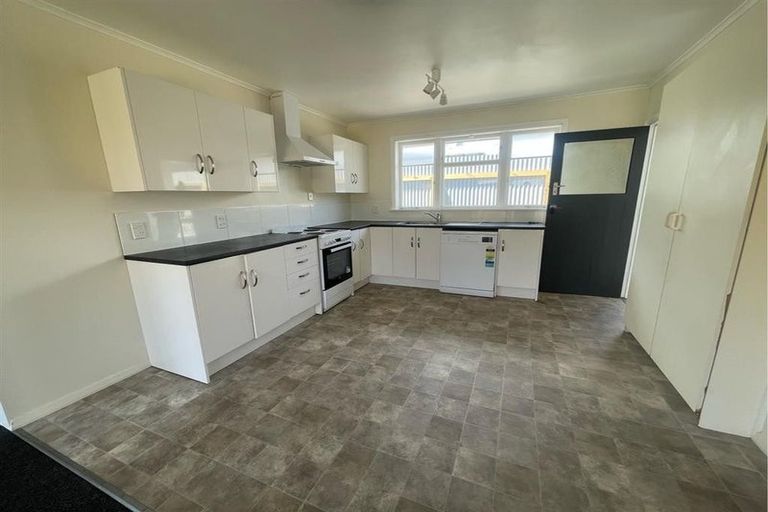 Photo of property in 70 Weld Street, Redwoodtown, Blenheim, 7201