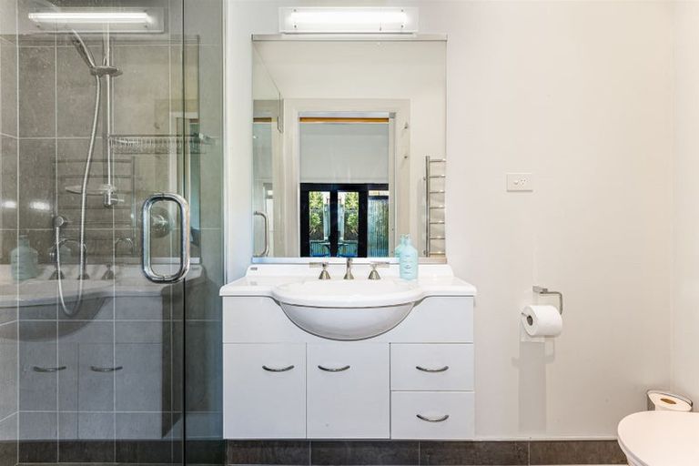 Photo of property in 16 Kahurangi Heights, Aotea, Porirua, 5024