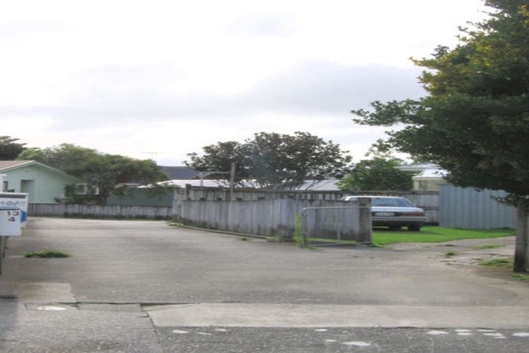 Photo of property in 2/13 Mcbain Grove, Avalon, Lower Hutt, 5011